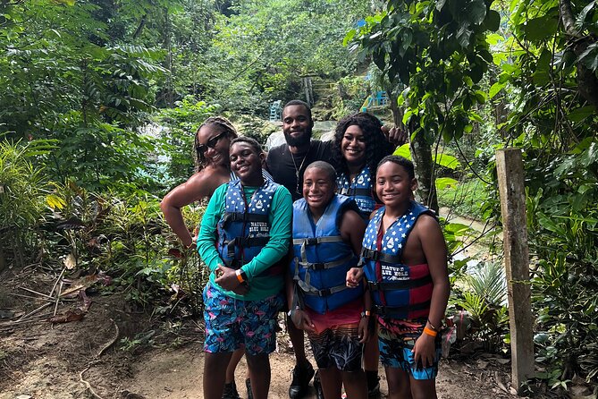 2-in-1 Nature Thrill – Blue Hole + Dunn’s River Experience - The details that shape your day