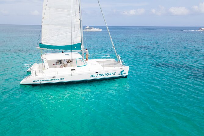 3.5hr Private Catamaran Cruise with Snorkeling, DJ, Bar, Food - A Stop Near Doctor’s Cave Beach