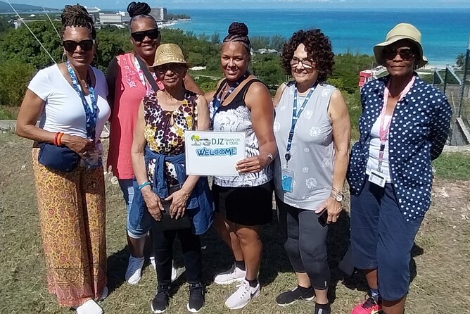 3-Hour Private Tour in the Highlights of Montego Bay - Scotchies and the Jamaican Grill Experience