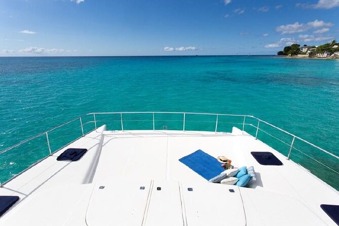 4hr Private Luxury Yacht with Snorkeling, DJ, Bar, Food - Swimming and snorkeling near Doctor’s Cave Beach Club