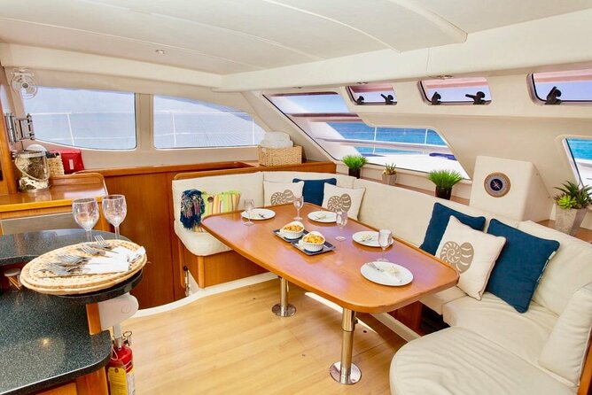 4hr Private Luxury Yacht with Snorkeling, DJ, Bar, Food - Food, cocktails, and the value of a private boat