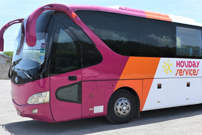AirBnB/Hotel MBJ Airport Shuttle to all areas -one way/round trip - The ride to Ocho Rios, Negril, and other areas