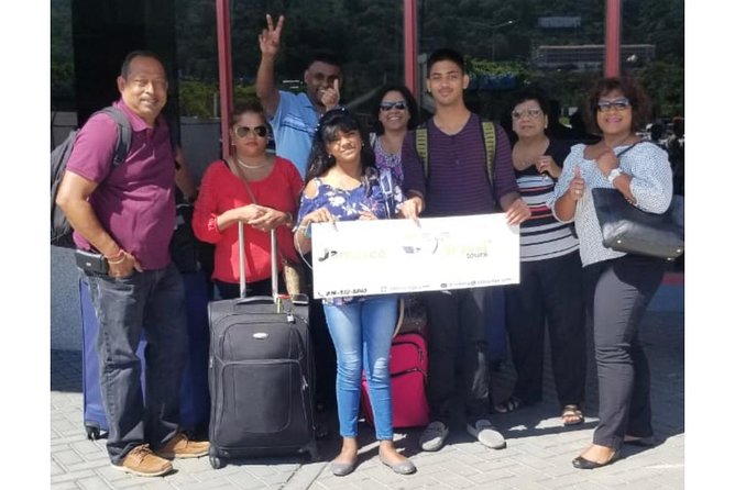 Airport MBJ Round Trip Transfer to Ocho Rios Airbnb Home, Resorts - From Montego Bay Airport to Ocho Rios