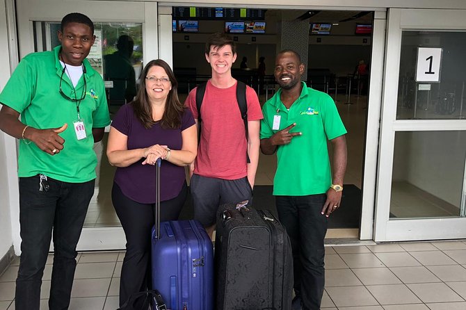 Airport MBJ Round Trip Transfer to Ocho Rios Airbnb Home, Resorts - Why a private vehicle can be worth the price