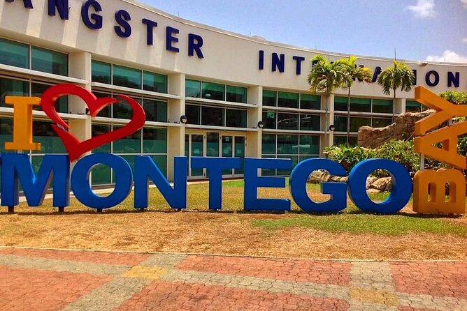 Airport Transfer to Riu Aquarelle ,Excellence Oyster Bay,Royalton - Leaving Sangster International Airport Without The Usual Fuss