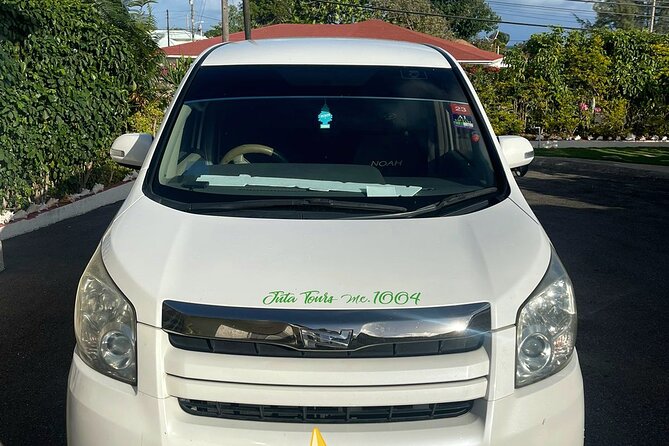 Airport Transfers Montego Bay Hotels Private - What the 25-minute journey includes