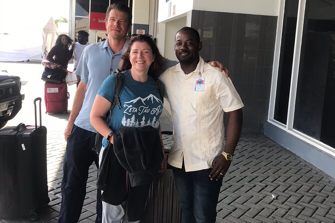 Airport Transfers to Montego Bay accommodation round trip - The small local touch along the route