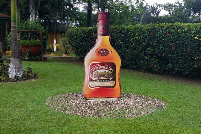 Appleton Rum Tour and Floyd’s Pelican Bar from Montego Bay Hotels and Villas - Who should book this Jamaican outing