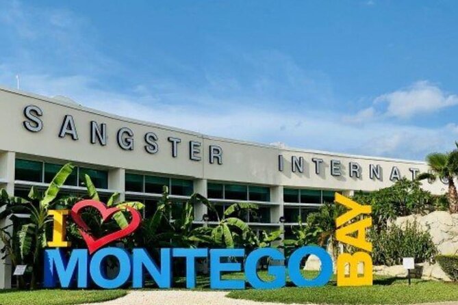 Arrive & Thrive: VIP Roundtrip Airport Transfer In Montego Bay - What the 45-Minute Ride Feels Like