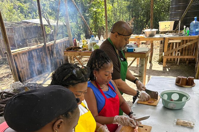 Authentic Jamaican Cooking Experience in the Mountain from mobay - Meeting the farm animals between meals