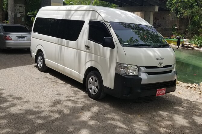 Bahia Principe Grand Jamaica Private Airport transfer - Key points at a glance