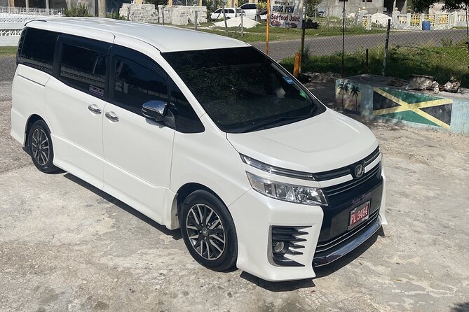 Bahia Principe Grand Jamaica Private Airport transfer - Who will get the most from this transfer?