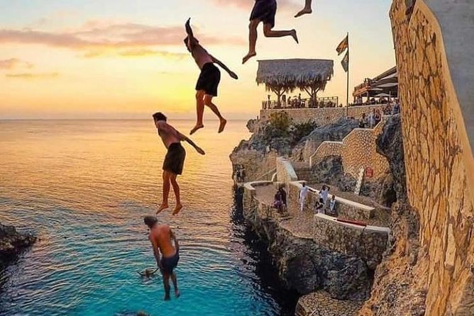 Bamboo Rafting and Limestone Foot Massage with Ricks Cafe Private Tour - Why this private Montego Bay tour works