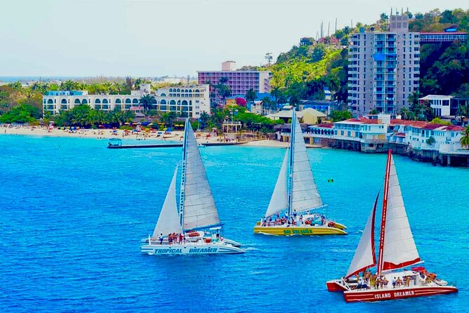 Bamboo Rafting and Party Catamaran Cruise in Montego Bay - The move from river calm to Montego Bay music