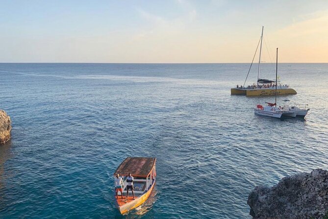 Bamboo Rafting, Catamaran Party Cruise and Ricks Cafe - My final call on this Montego Bay combination tour