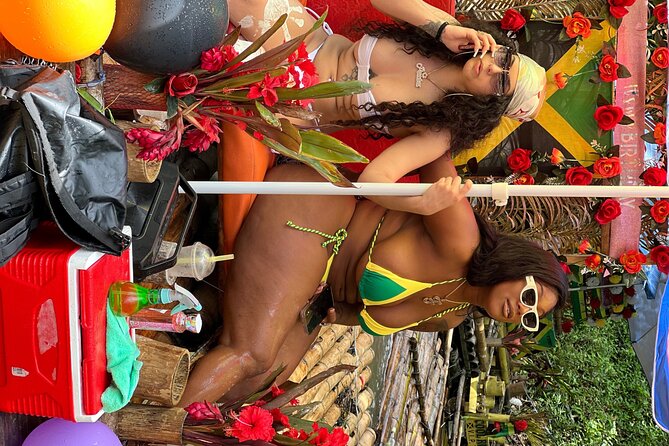 Bamboo Rafting & Horseback -dunns river Transportation Included - Service quality and the reason to stay alert