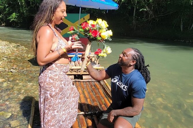 Bamboo rafting & limestone massage on the Great River!(lethe) - The Included Limestone Massage