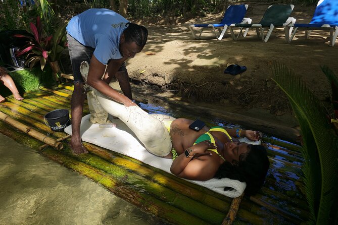 Bamboo River Rafting from Ocho Rios Jamaica - The bamboo raft and river ride