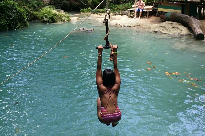 Blue Hole and Dunn's River Falls from Montego Bay - The physical side: plan for water and uneven footing