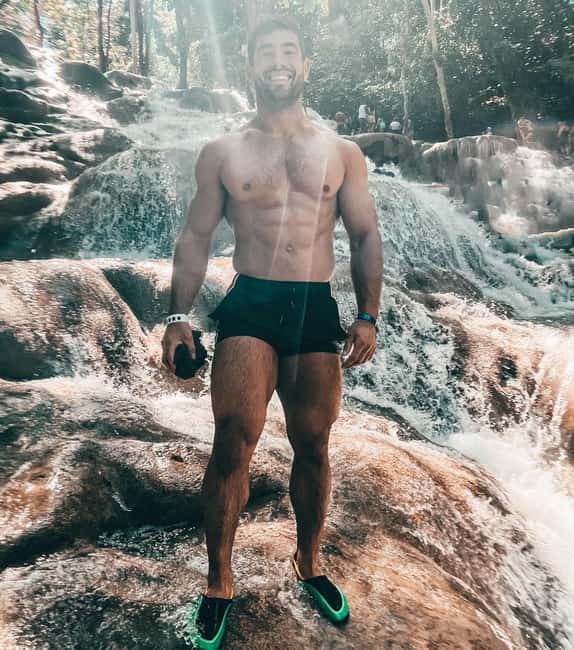 Blue Hole and Dunn’s River Falls Private Tour - Timing, Transport, and the Pace of the Day