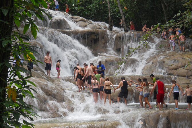Blue Hole and Dunn’s River Falls Tour with Lunch and Cocktails at Reggae Hill - What $159 includes, and where extra costs appear