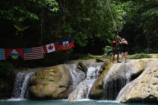 Blue Hole and Secret Falls Day Trip plus Shopping from Montego Bay Hotels - Why this Montego Bay day trip works