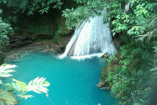Blue Hole and Sightseeing Tour from Falmouth - How difficult is the Blue Hole?