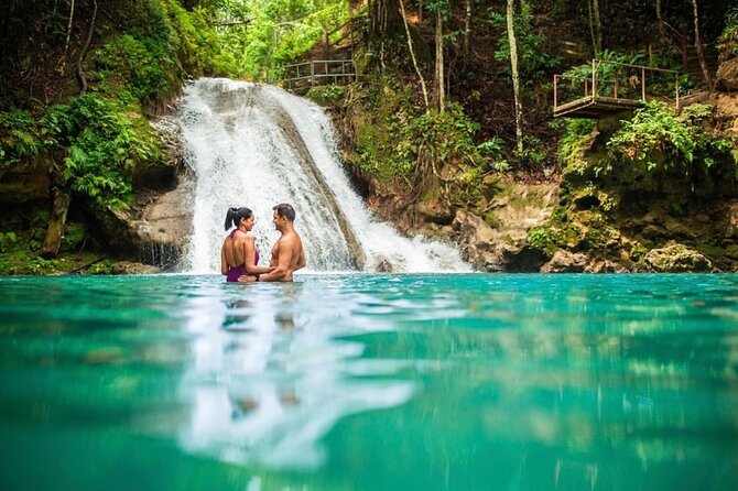 Blue Hole, Dunn’s River & Island Gully Falls Guided Tour - Who will enjoy this tour most?