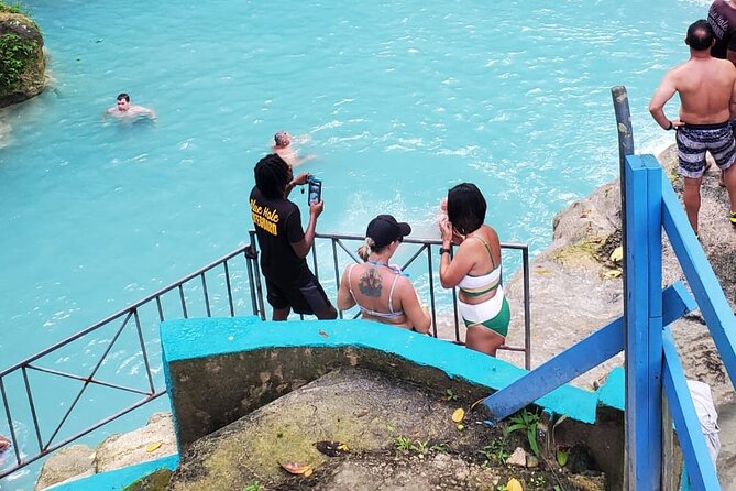 Blue Hole Falls & Ocho Rios from Montego Bay & Falmouth Jamaica - Scotchies supplies a useful Jamaican lunch break