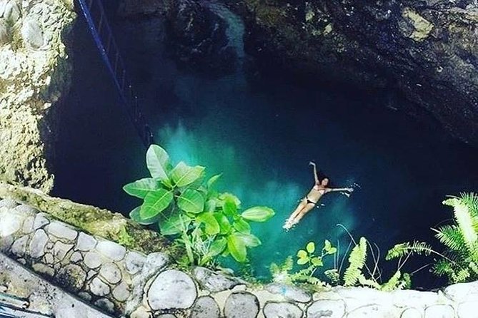 Blue Hole Mineral Spring and Ricks Cafe Private Tour - The road from Blue Hole to Rick’s Cafe