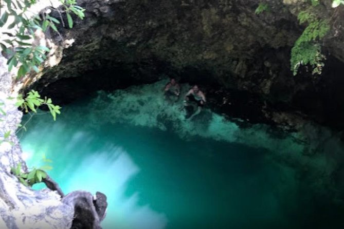 Blue Hole Mineral Spring and Ricks Cafe Private Tour - Two hours at Rick’s Cafe