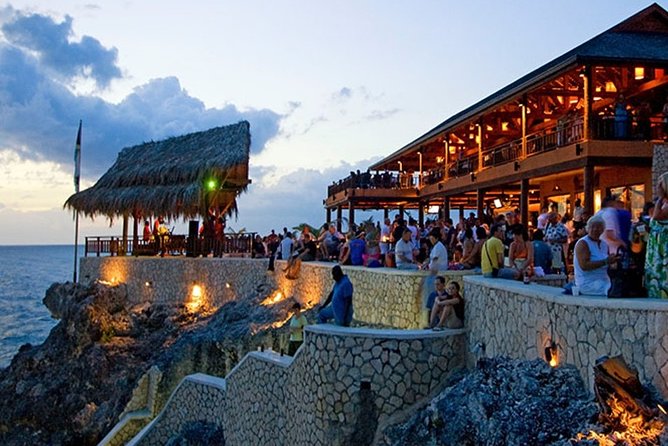 Blue Hole Mineral Spring Private Tour With Ricks Cafe - Is The $122 Price A Good Value?