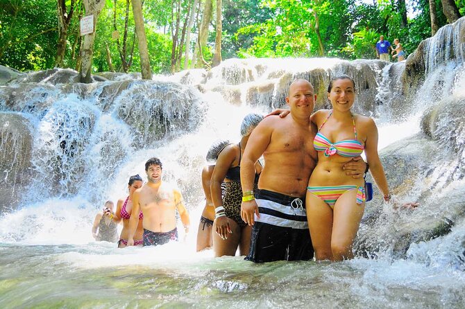 Blue Hole or Dunns River and Luminous Lagoon from Montego Bay - The road from Montego Bay to Ocho Rios