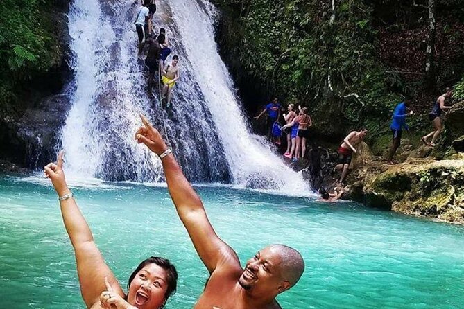 Blue Hole or Dunns River and Luminous Lagoon from Montego Bay - What the Dunn’s River stop offers in two hours