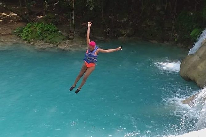 Blue Hole Secret Falls Private Tour - The quick take