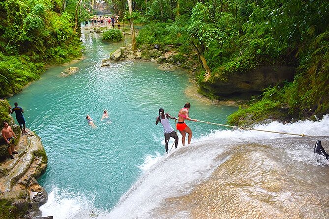 Blue Hole Secret Falls Private Tour - Why the private format matters