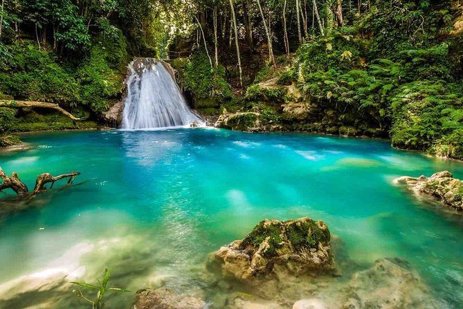Blue Hole & Secrets Falls and White River Tubing Private Tour - Secret Falls and the Five-Minute Forest Walk