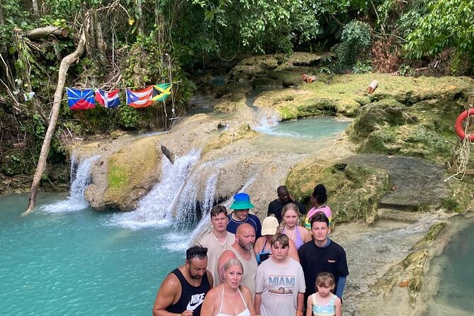 Blue hole Tour Ocho Rios From Montego Bay/Falmouth/Ocho Rios - The drive from the coast to Blue Hole