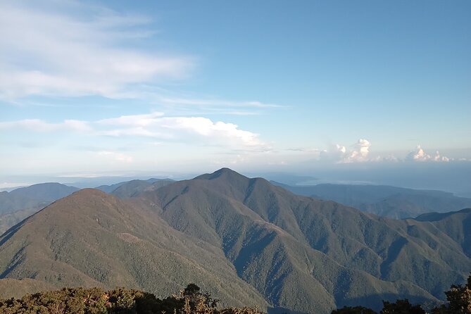 Blue Mountains Peak Hike - The three-to-four-hour climb to Blue Mountain Peak