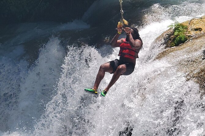 Bluehole & Secret Falls with shopping, admissions and pickup. - Key points to know before booking