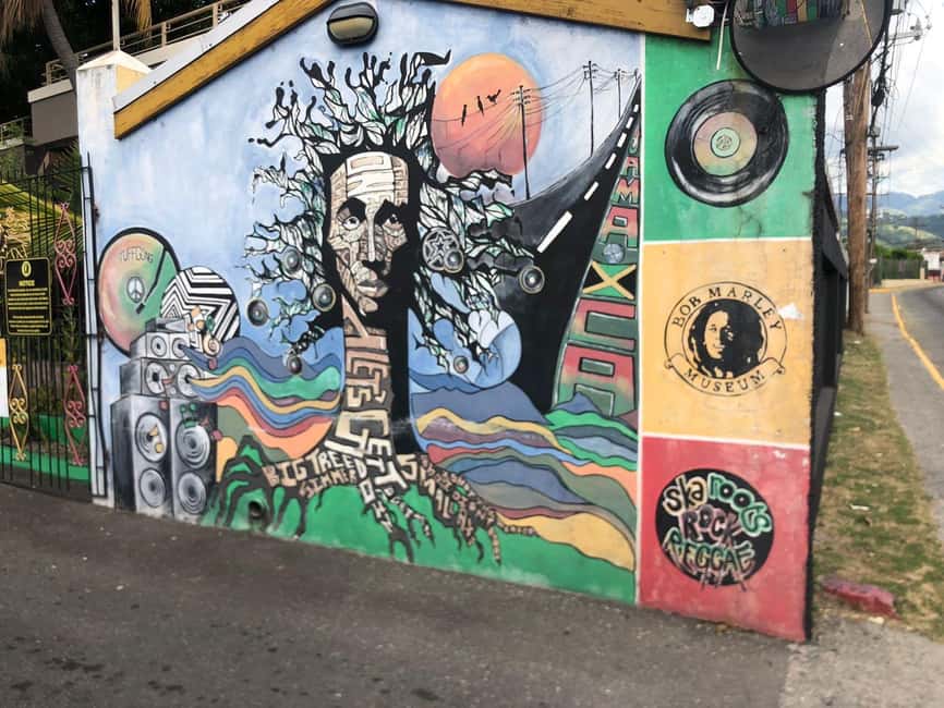 Bob marley 9 Miles & Dunns River Tour from Ocho Rios - A possible beach break