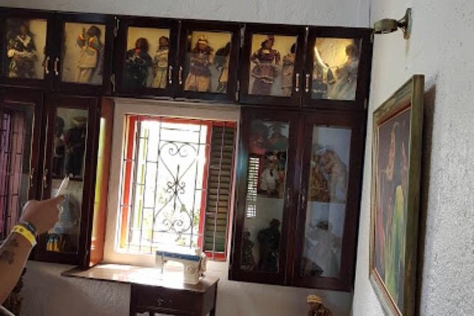 Bob Marley Birth Place Private Tour - Leaving Montego Bay in a private air-conditioned vehicle