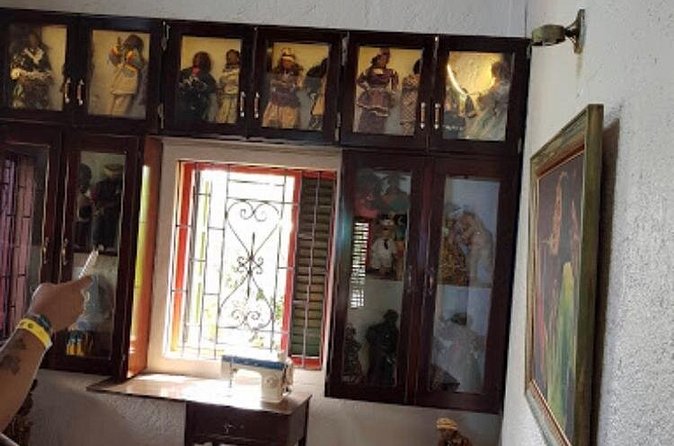 Bob Marley Birth Place Private Tour - Understanding the mausoleum and Rastafarian setting