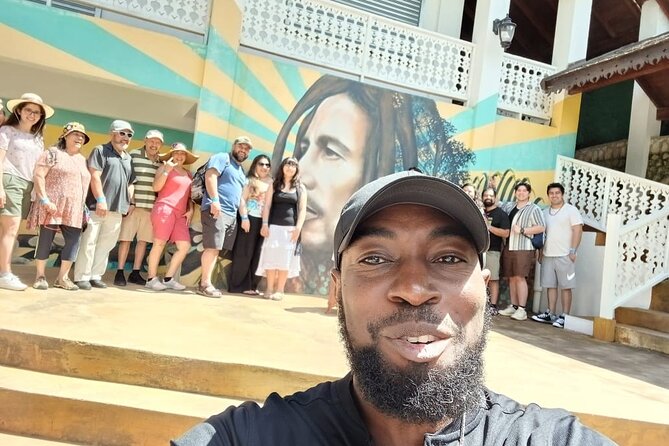 Bob Marley Nine Mile Birthplace and Mausoleum - The mausoleum and the quieter side of the visit