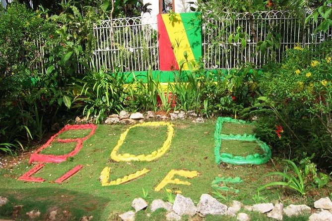 Bob Marley Nine Mile Tour from Ocho Rios - Who will enjoy this outing most