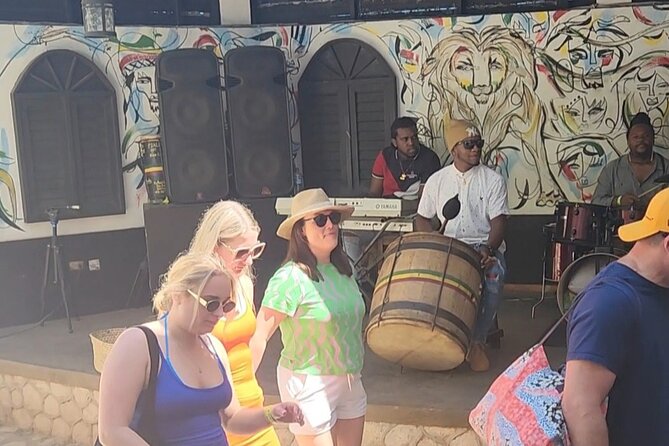 Bob Marley Nine Miles Shuttle with admissions. . - The Montego Bay drive and morning departure