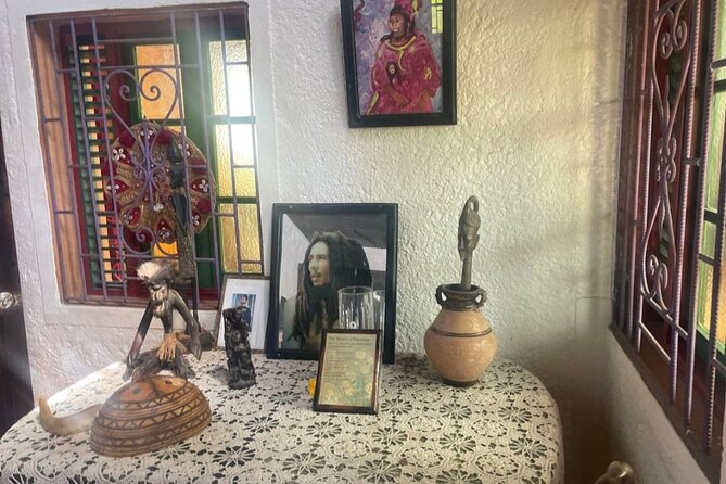 Bob Marley's Nine Mile Tour with Admission from Montego Bay - The guide can shape the whole day