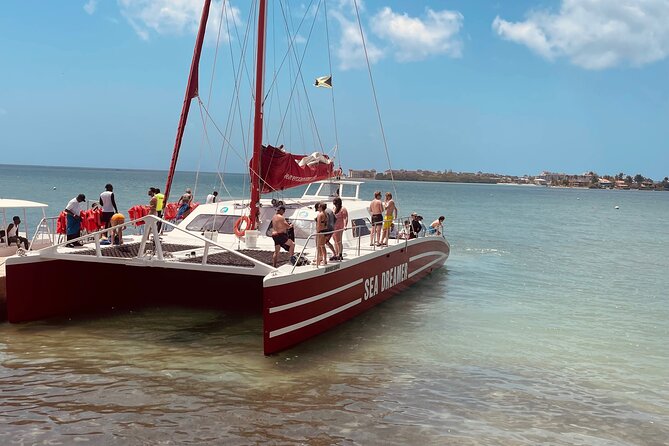 Catamaran Party Cruise and Snorkeling in Montego Bay - Snorkeling and swimming in the Caribbean