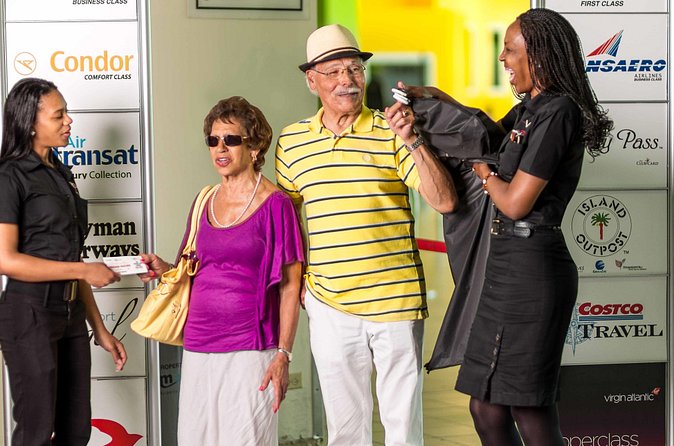 Club Mobay VIP Lounge Access and Round-Trip Airport Transfer - Booking problems and how to reduce the risk