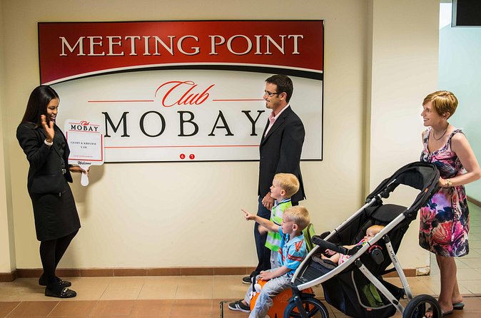 Club Mobay VIP Lounge Access and Round-Trip Airport Transfer - Is the lounge worth it without the transfer?